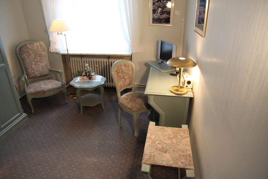 Hotel Waffenschmiede Kiel Room photo